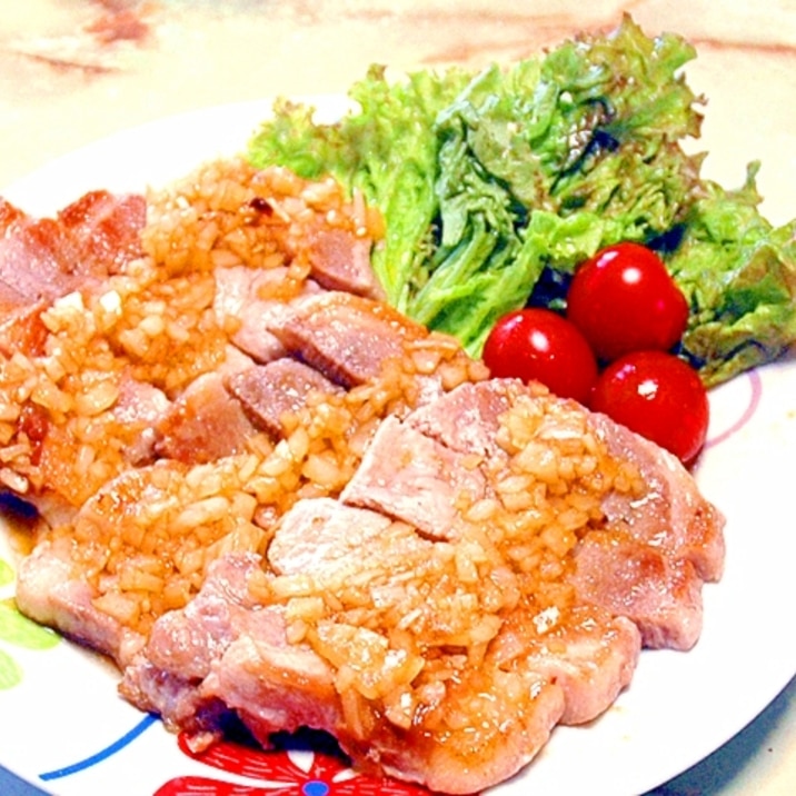 豚ロース肉で！トンテキのシャリアピンソース風♪ レシピ・作り方 by torezu｜楽天レシピ